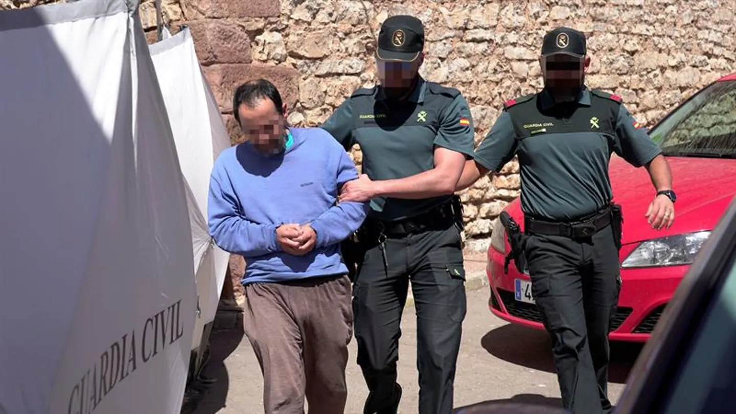 El hijo de la mujer hallada muerta en el domicilio familiar en la localidad de Pozondón El hijo de la mujer hallada muerta en el domicilio familiar en la localidad de Pozondón