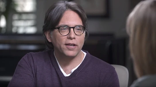 Keith Raniere en una entrevista Keith Raniere en una entrevista.