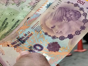 Pesos argentinos Pesos argentinos