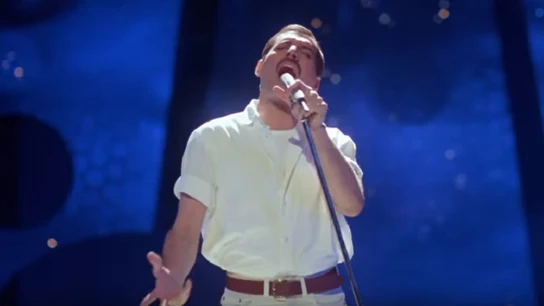 Freddie Mercury en la nueva versión 'Time Waits For No One' Freddie Mercury en la nueva versión 'Time Waits For No One'.