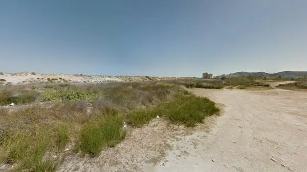  Playa del Mareny de San Lorenzo, en Cullera, Valencia.