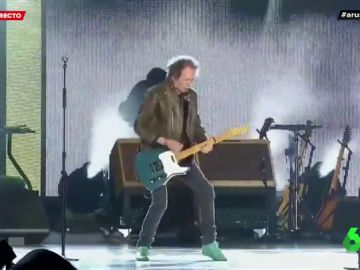 Mick Jagger vuelve por todo lo alto: así ha sido su espectacular retorno con los Rolling Stones en Chicago Mick Jagger vuelve por todo lo alto: así ha sido su espectacular retorno con los Rolling Stones en Chicago