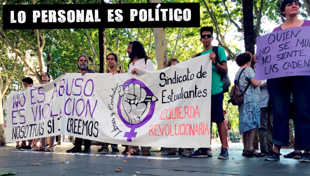 Colectivos feministas celebran en Sevilla la sentencia contra La Manada