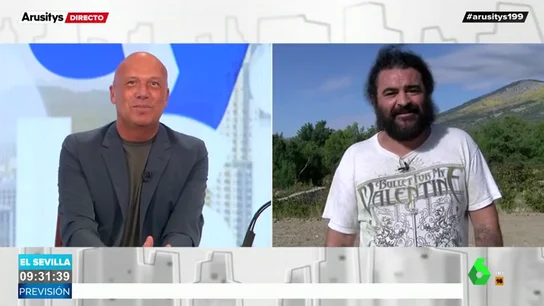 La conexión en directo más surrealista de El Sevilla y Arusitys: "Escucho un ruido muy extraño" La conexión en directo más surrealista de El Sevilla y Arusitys: "Escucho un ruido muy extraño"