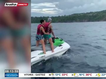 La intrépida luna de miel de Sergio Ramos y Pilar Rubio: de las tirolinas a surfear en Costa Rica La intrépida luna de miel de Sergio Ramos y Pilar Rubio: de las tirolinas a surfear en Costa Rica