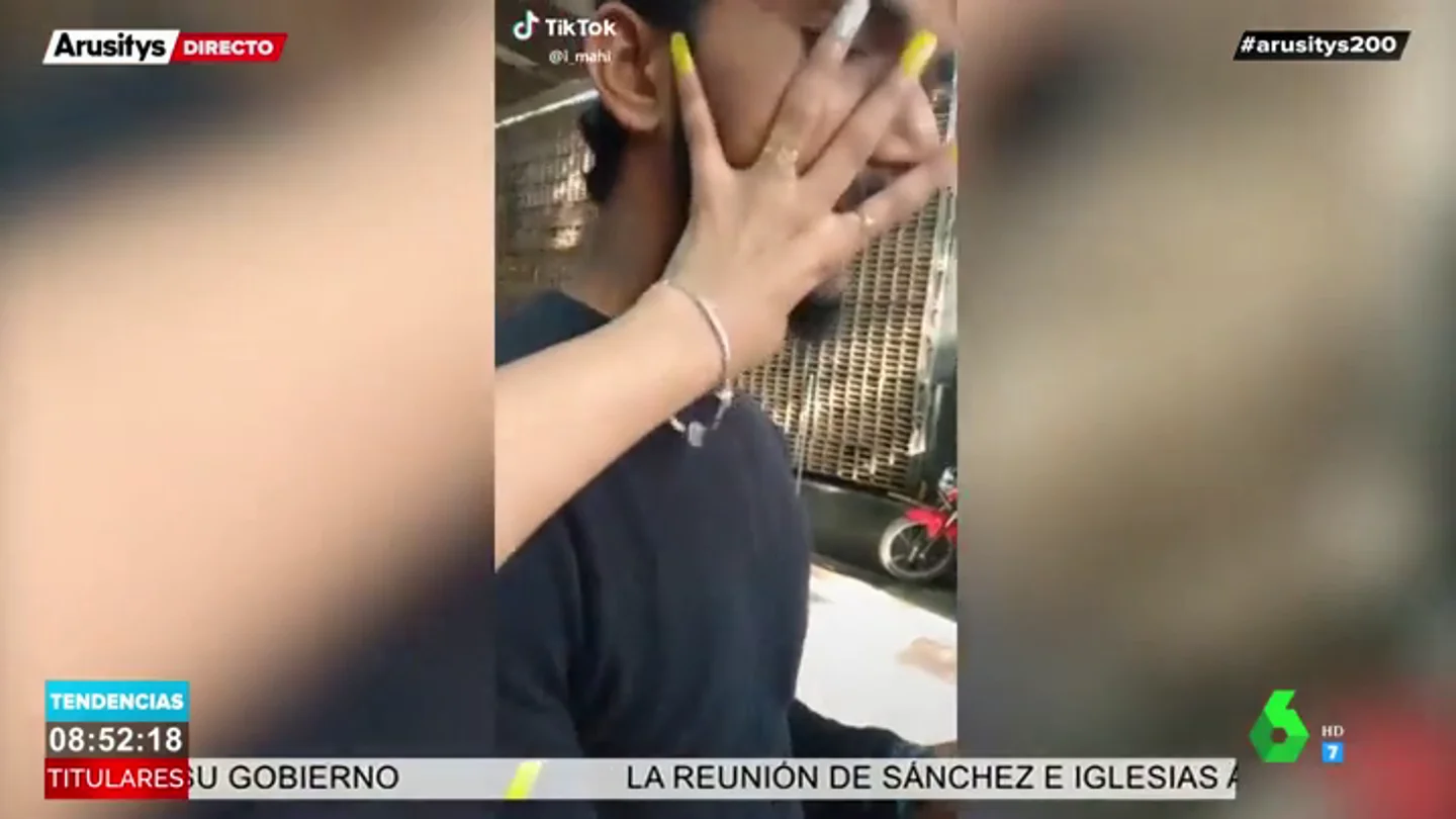 'Horn Challenge': así es el último reto viral que pilla a las personas más desprevenidas 'Horn Challenge': así es el último reto viral que pilla a las personas más desprevenidas