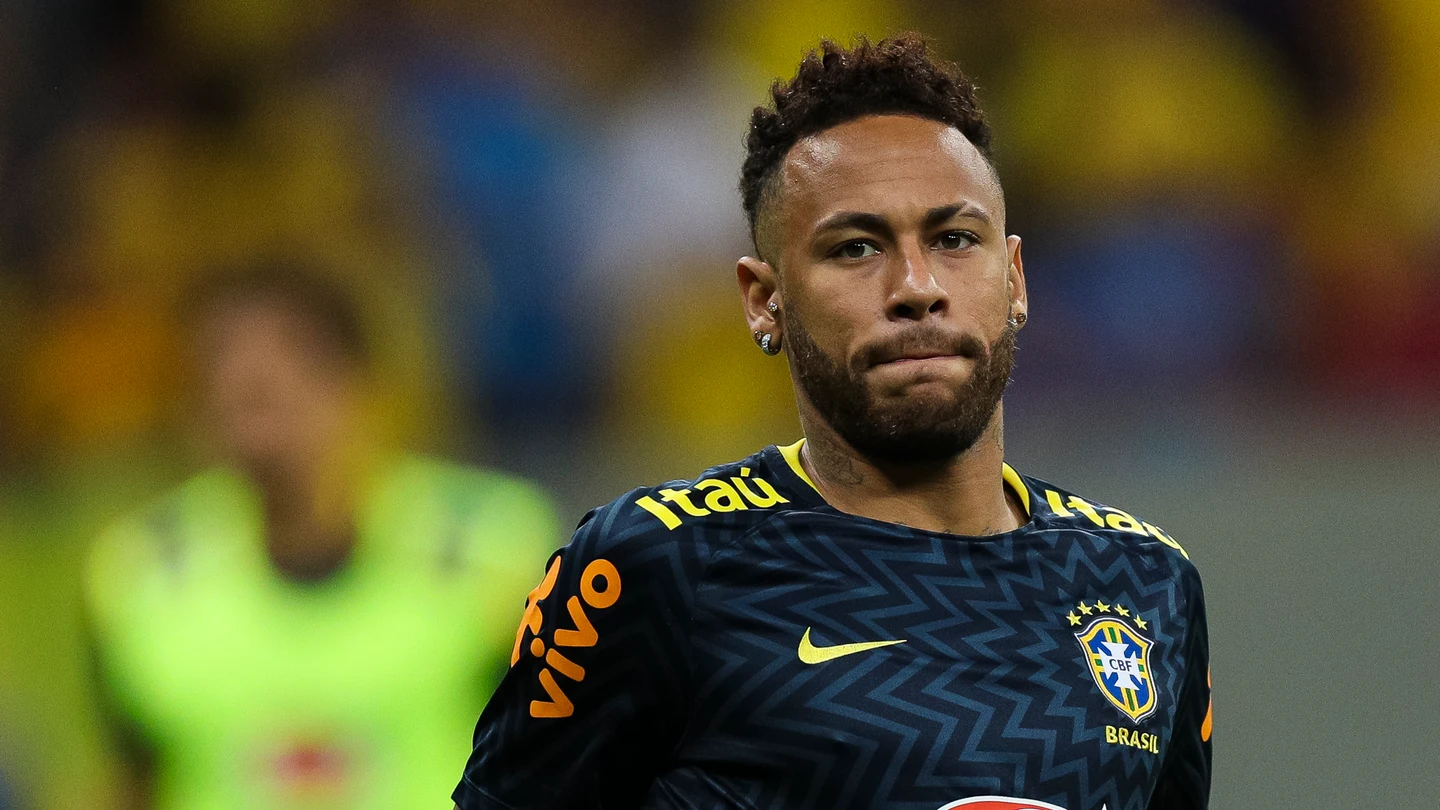 Neymar, antes de un partido con Brasil Neymar, antes de un partido con Brasil