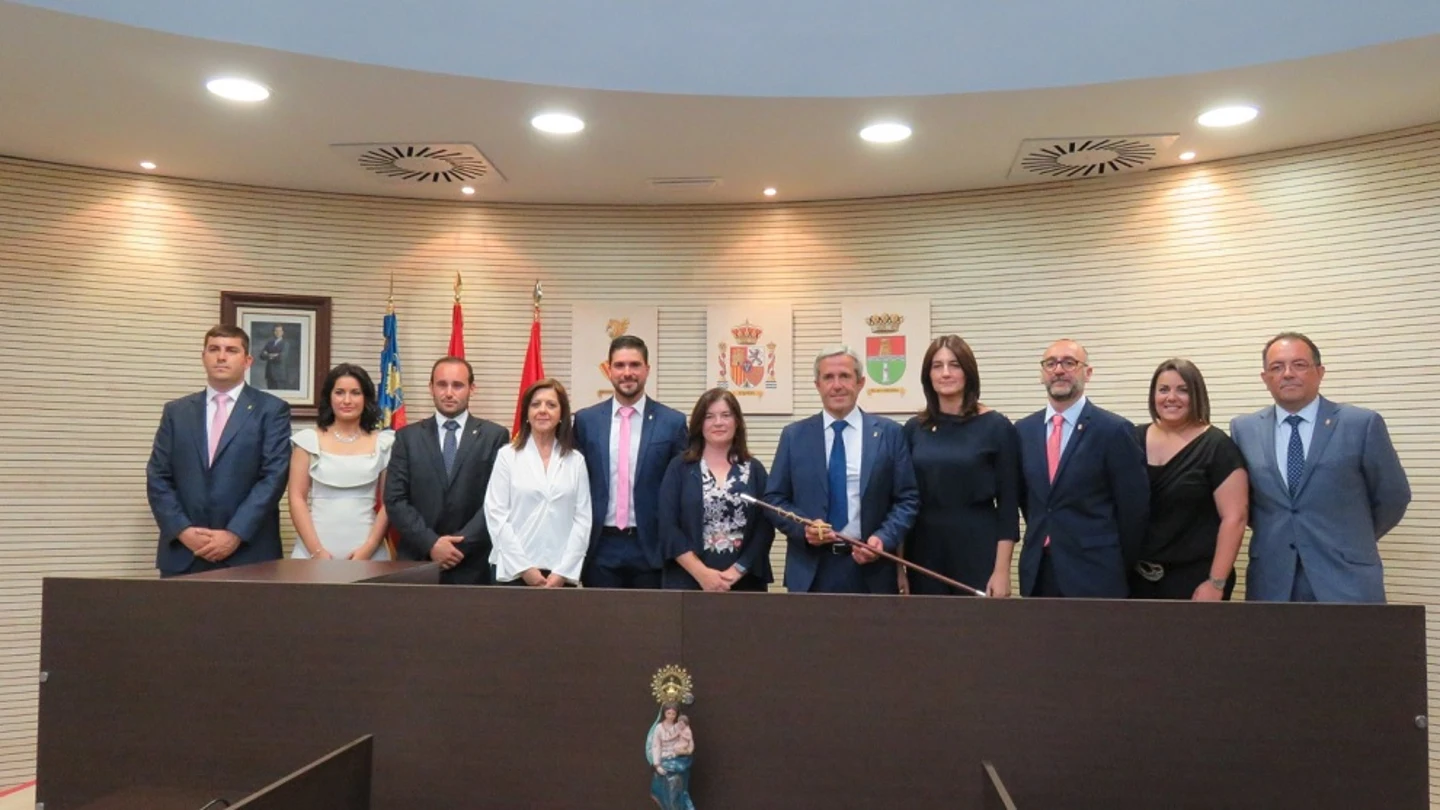 Equipo de Gobierno de José María Pérez en Pilar de la Horadada Equipo de Gobierno de José María Pérez en Pilar de la Horadada.
