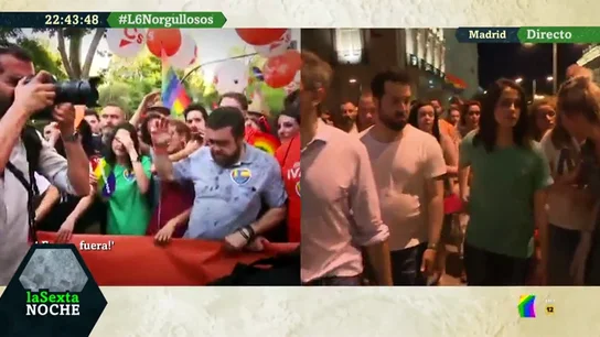 Evacúan a los miembros de Ciudadanos del desfile del Orgullo tras la tensión con los manifestantes Evacúan a los miembros de Ciudadanos del desfile del Orgullo tras la tensión con los manifestantes