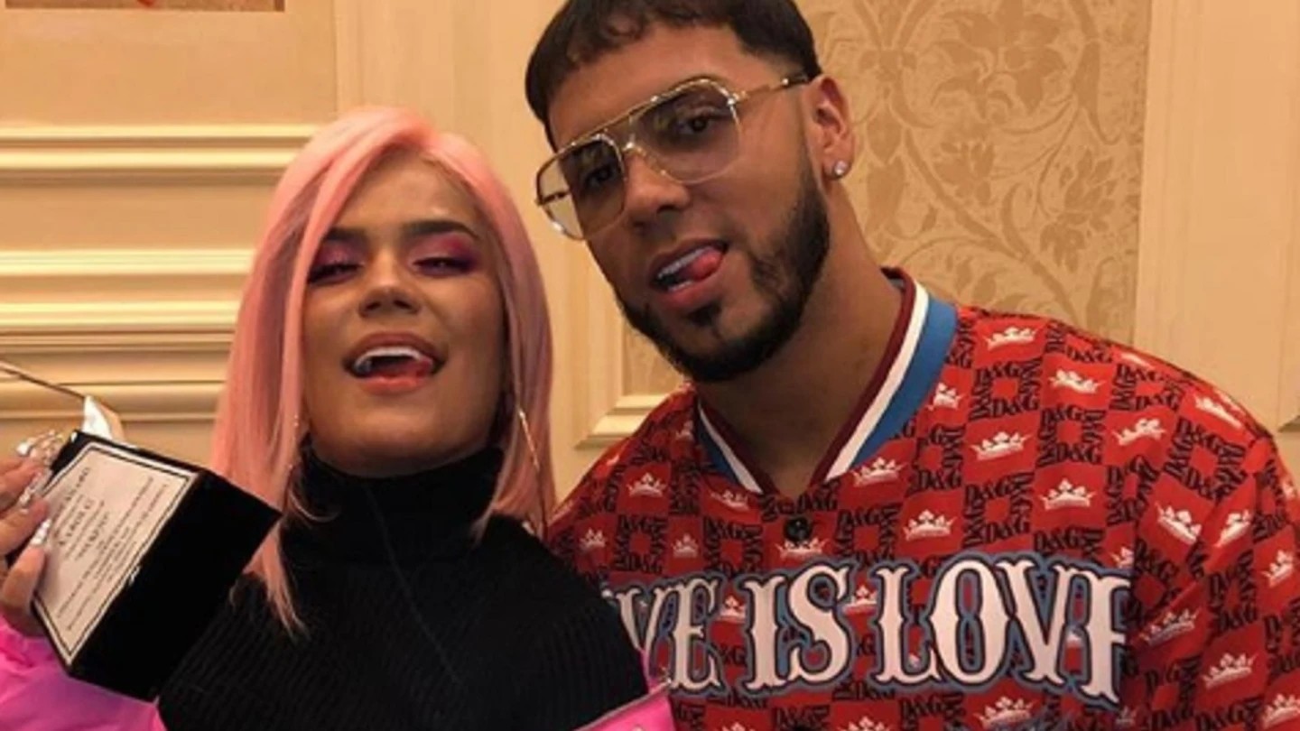 Karol G y Anuel AA Karol G y Anuel AA