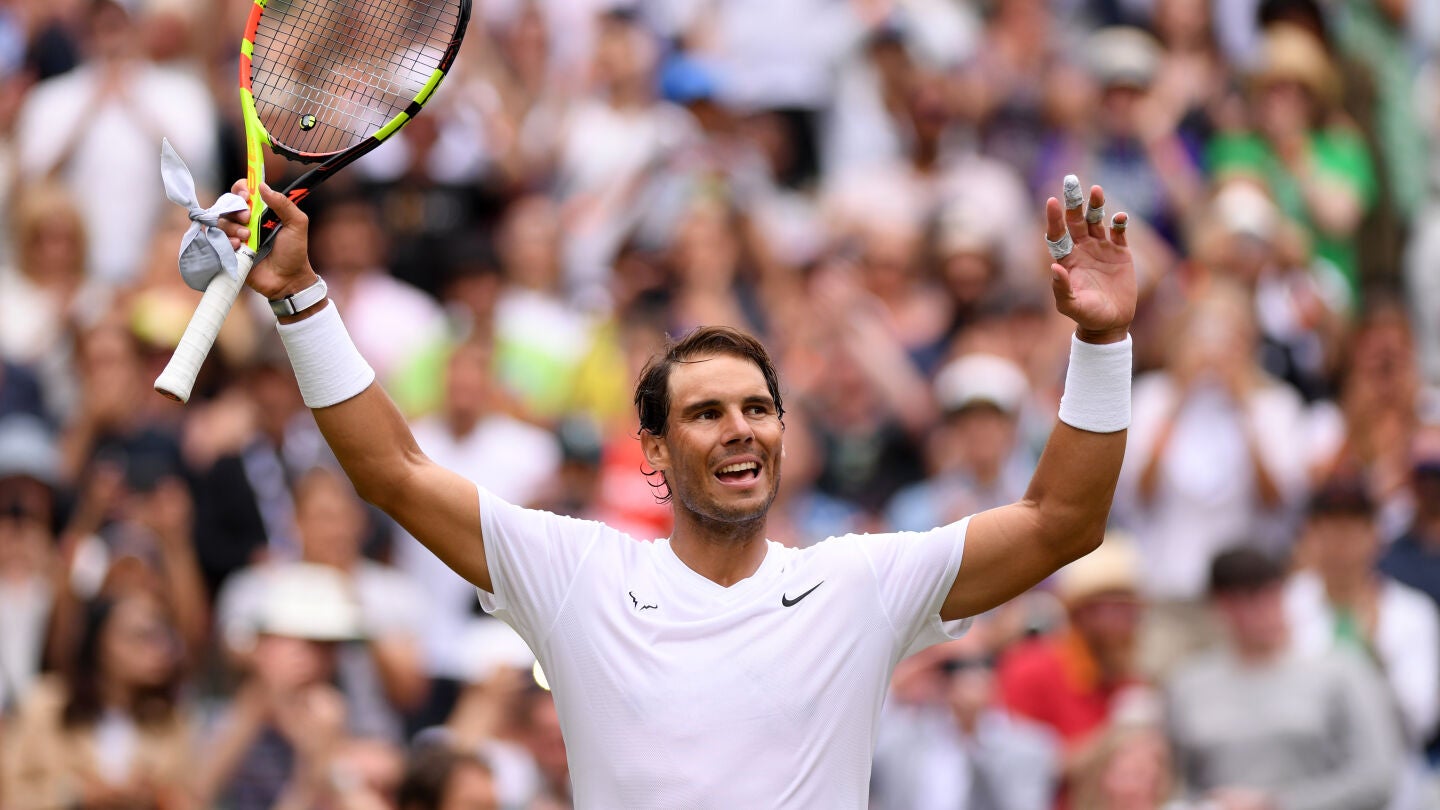 Nadal celebrando la victoria ante Tsonga en Wimbledon
