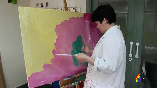 Hablar entre trazos y colores, expresarse a través de la pintura: el arte de Marina para comunicarse con los demás Hablar entre trazos y colores, expresarse a través de la pintura: el arte de Marina para comunicarse con los demás