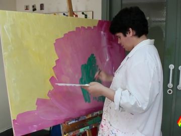 Hablar entre trazos y colores, expresarse a través de la pintura: el arte de Marina para comunicarse con los demás Hablar entre trazos y colores, expresarse a través de la pintura: el arte de Marina para comunicarse con los demás
