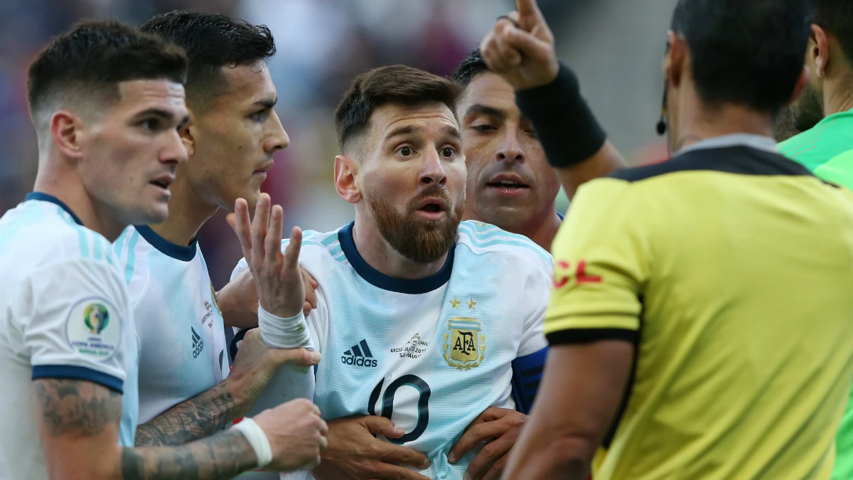 Messi, expulsado ante Chile