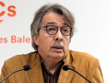 Xavier Pericay, uno de los fundadores de Ciudadanos Xavier Pericay, uno de los fundadores de Ciudadanos
