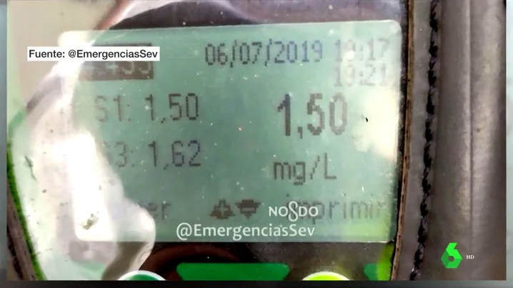 Imagen de la tasa de alcoholemia de una mujer en Sevilla que conducía sin carnet