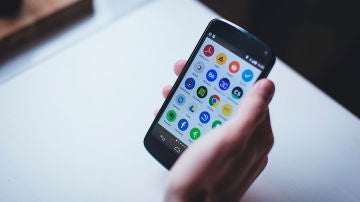 Móvil con apps Android