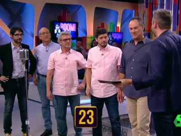 La bonita dedicatoria de 'Los Lobos' a Juanra Bonet tras ganar el bote de 'Boom': "nosotros somos contingentes pero Juanra es necesario" La bonita dedicatoria de 'Los Lobos' a Juanra Bonet tras ganar el bote de 'Boom': "nosotros somos contingentes pero Juanra es necesario"