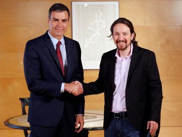 Pedro Sánchez y Pablo Iglesias en una reunión Pedro Sánchez y Pablo Iglesias en una reunión