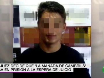 Prisión sin fianza para tres jóvenes acusados de una violación grupal en Cambrils Prisión sin fianza para tres jóvenes acusados de una violación grupal en Cambrils