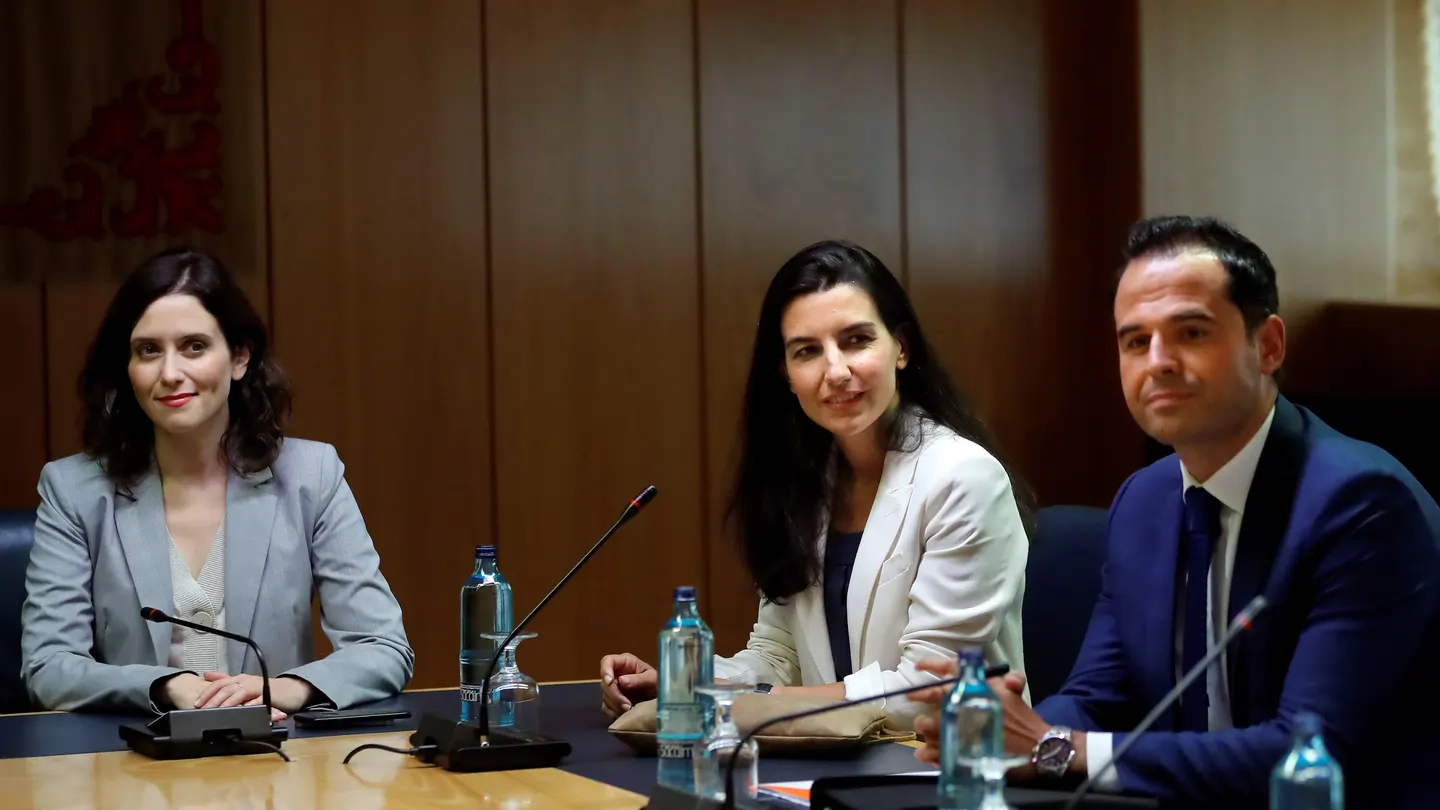 Vox acepta reunirse con PP y Ciudadanos para tratar de desbloquear Madrid Vox acepta reunirse con PP y Ciudadanos para tratar de desbloquear Madrid