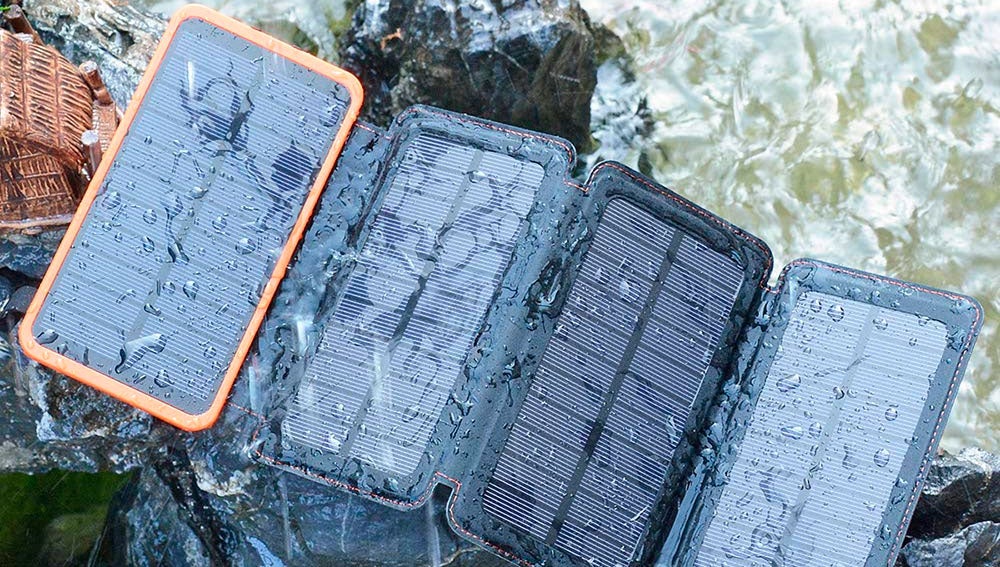 Este cargador solar se puede mojar