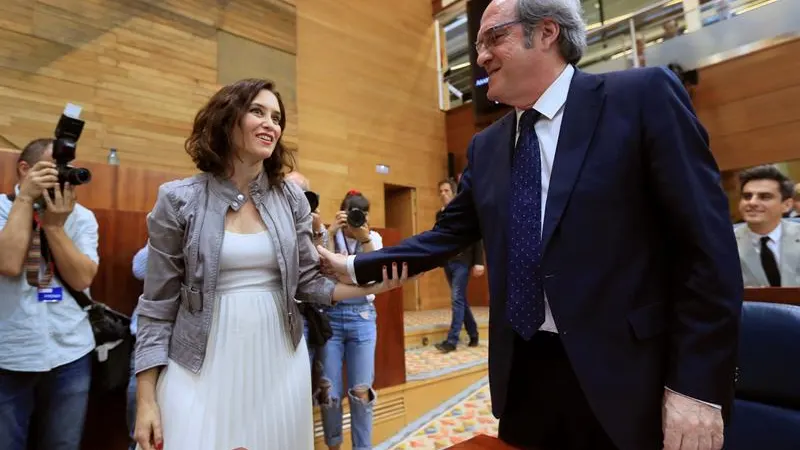 Isabel Díaz Ayuso del PP y Ángel Gabilondo del PSOE. 