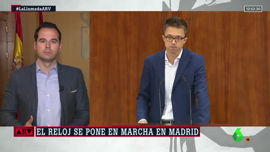 La respuesta de Aguado a Errejón: "No estoy de acuerdo con Vox, ni con el puño en alto" La respuesta de Aguado a Errejón: "No estoy de acuerdo con Vox, ni con el puño en alto"