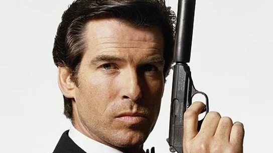 Pierce Brosnan en su papel de James Bond. Pierce Brosnan en su papel de James Bond.