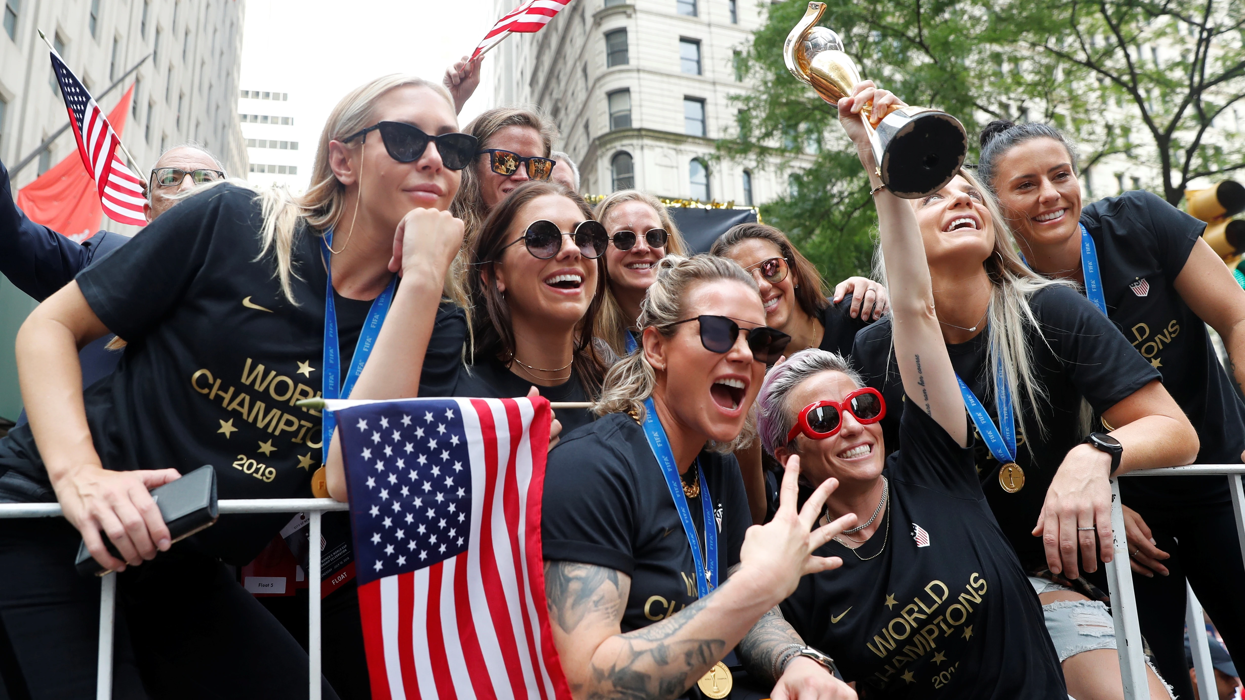 Selección de fútbol femenina de Estados Unidos, en la celebración del título Selección de fútbol femenina de Estados Unidos, en la celebración del título