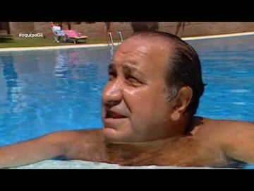 Jesús Gil y su 'fórmula' de ganar dinero... en una piscina: "Todo el que se relaciona conmigo se hace rico" Jesús Gil y su 'fórmula' de ganar dinero... en una piscina: "Todo el que se relaciona conmigo se hace rico"