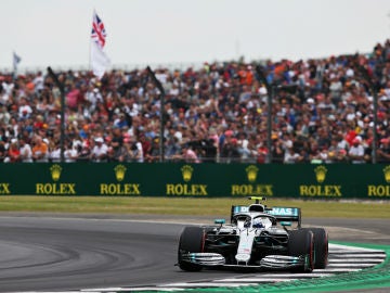 Valtteri Bottas rueda en Silverstone Valtteri Bottas rueda en Silverstone