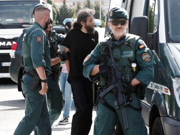 La Guardia Civil detiene en Pamplona a un exconvicto yihadista de 48 años La Guardia Civil detiene en Pamplona a un exconvicto yihadista de 48 años