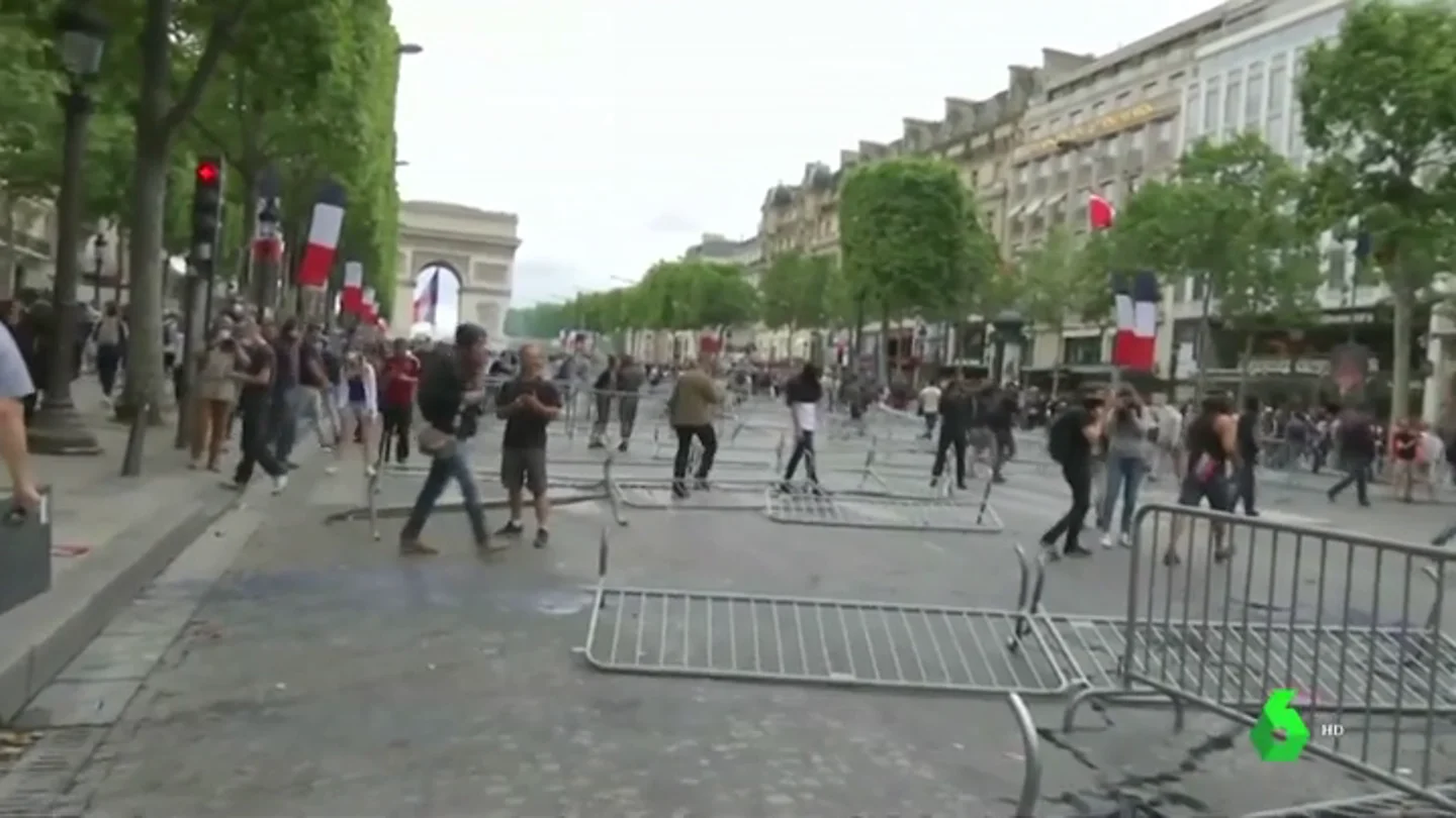 Disturbios en París Disturbios en París