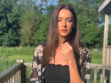 La youtuber Emily Hartridge La youtuber Emily Hartridge
