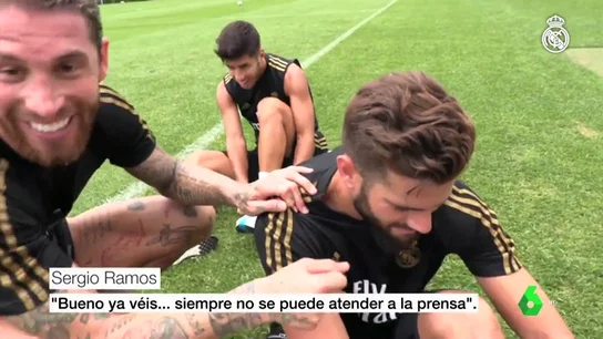 Sergio Ramos, el 'periodista' del Real Madrid en Montreal: "¿Cómo te encuentras después de palmarla en el primer partido?" Sergio Ramos, el 'periodista' del Real Madrid en Montreal: "¿Cómo te encuentras después de palmarla en el primer partido?"
