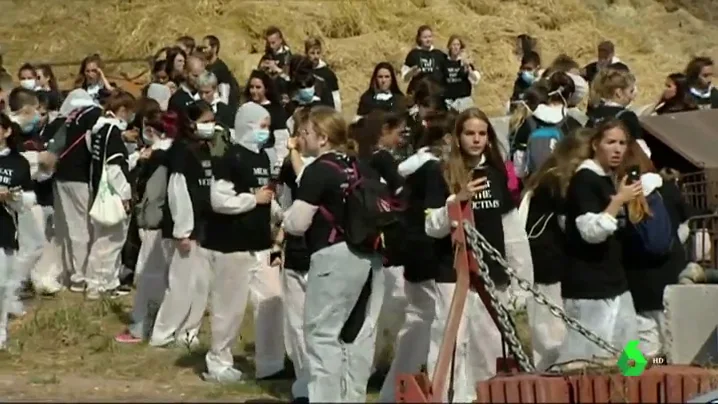 Animalistas en una granja de Granollers, Barcelona