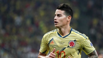 James Rodríguez, con Colombia