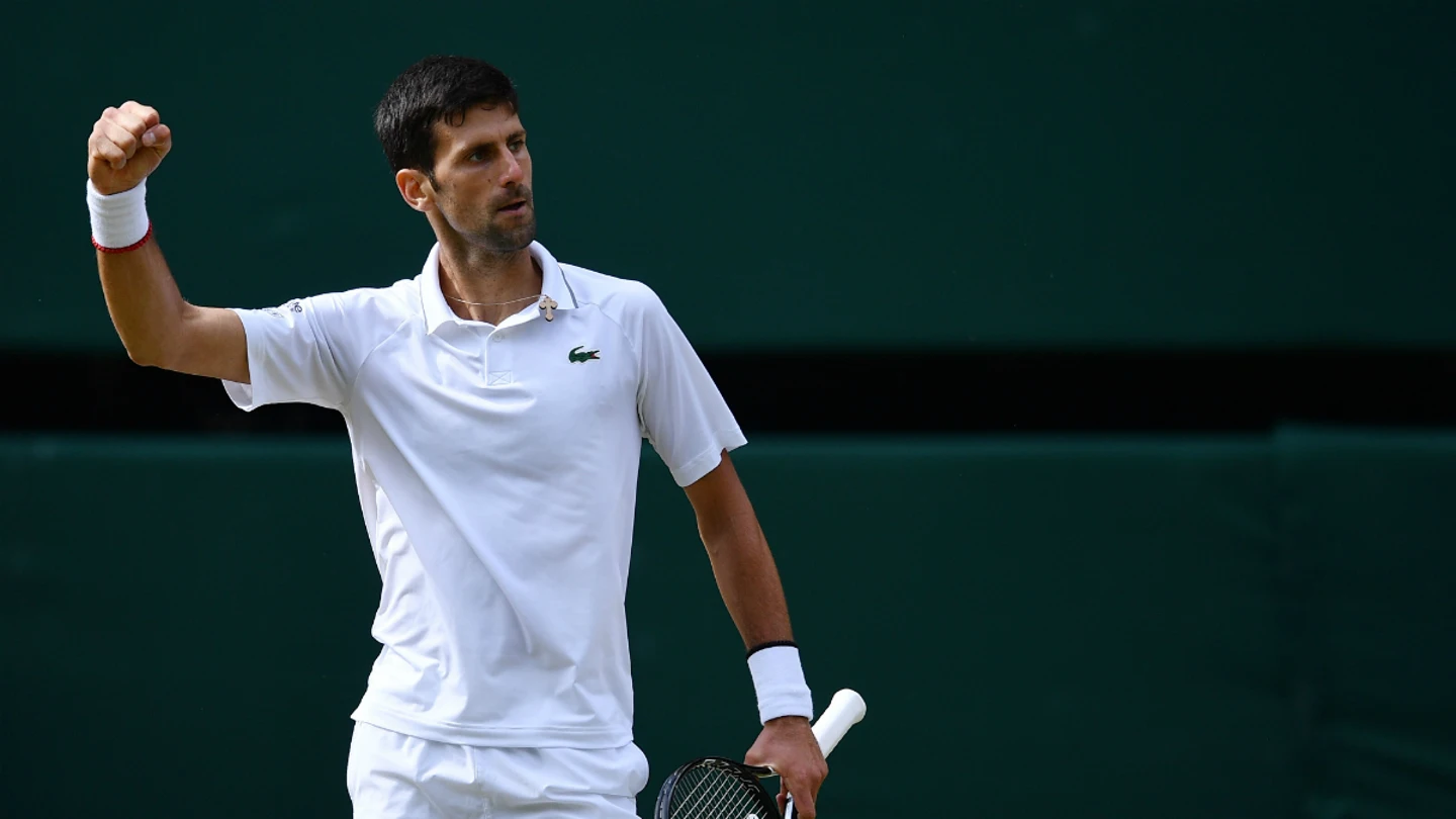 Novak Djokovic celebra un punto Novak Djokovic celebra un punto