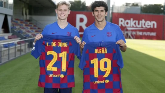 De Jong, con Aleñá De Jong, con Aleñá