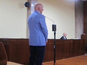 El procesado durante el juicio. El procesado durante el juicio.