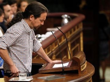 Pablo Iglesias en el debate de investidura de Pedro Sánchez Pablo Iglesias en el debate de investidura de Pedro Sánchez