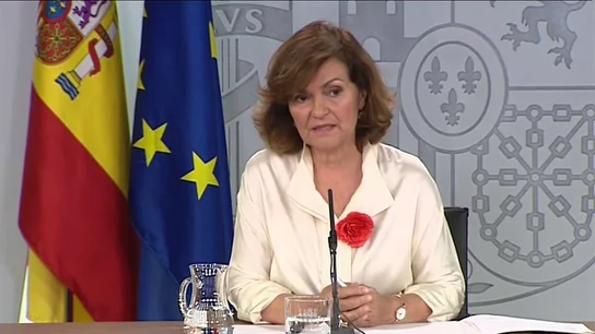 Carmen Calvo: "No ha podido ser por la irresponsabilidad de las derechas" Carmen Calvo: "No ha podido ser por la irresponsabilidad de las derechas"