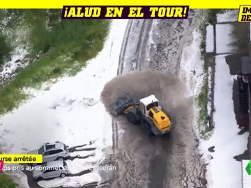 Una granizada obliga a parar la etapa 19 del Tour de Francia: Bernal gana y arrebata el amarillo a Alaphilippe Una granizada obliga a parar la etapa 19 del Tour de Francia: Bernal gana y arrebata el amarillo a Alaphilippe