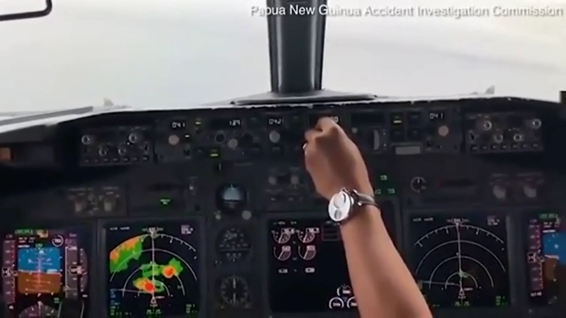 El angustioso vídeo que recoge desde la cabina de un avión los últimos segundos antes de estrellarse