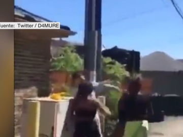 La Policía de Chicago investiga la agresión en grupo a una chica con discapacidad tras difundirse el vídeo La Policía de Chicago investiga la agresión en grupo a una chica con discapacidad tras difundirse el vídeo