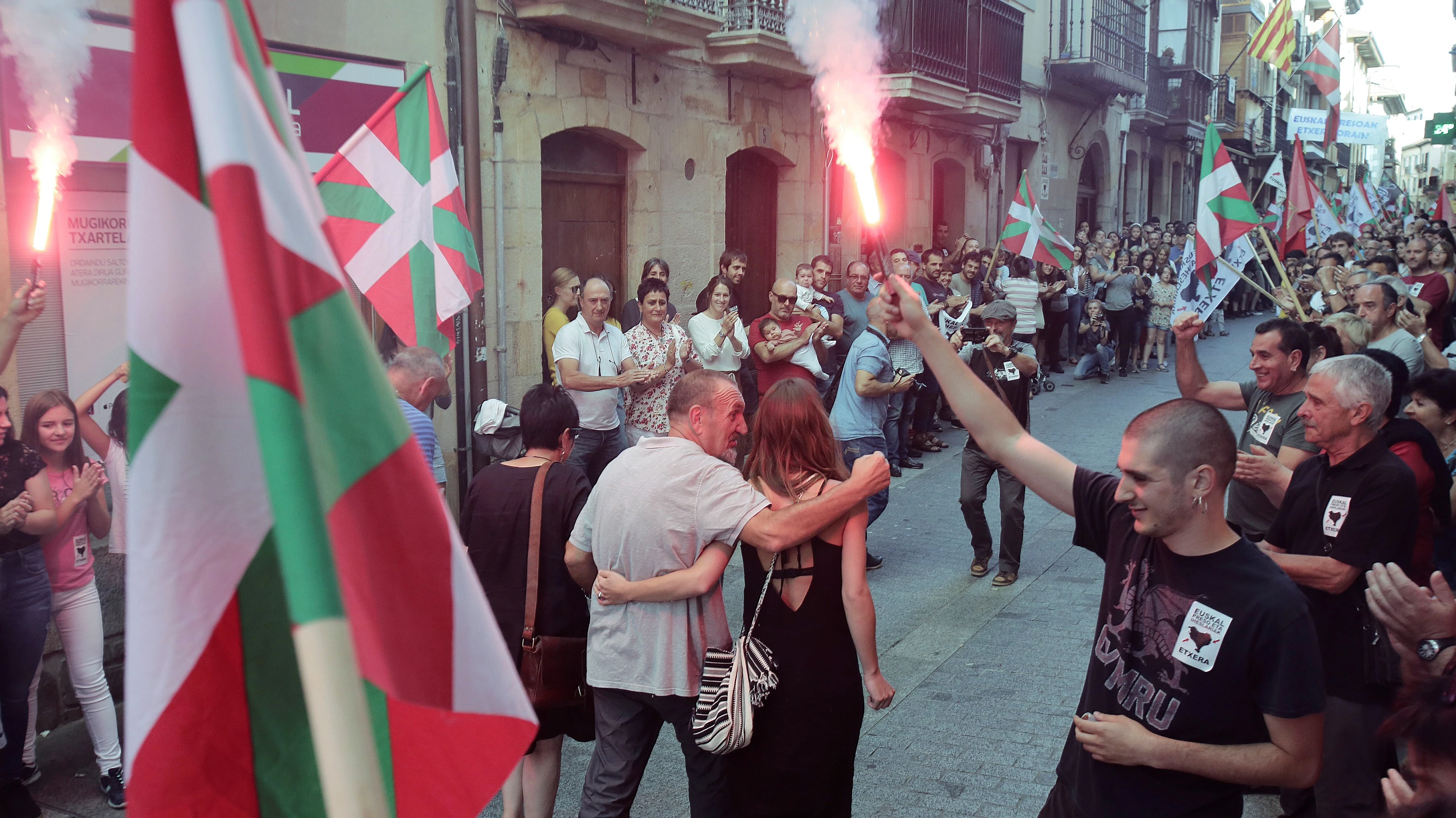 Homenajes a los etarras Baldo y Ugarte