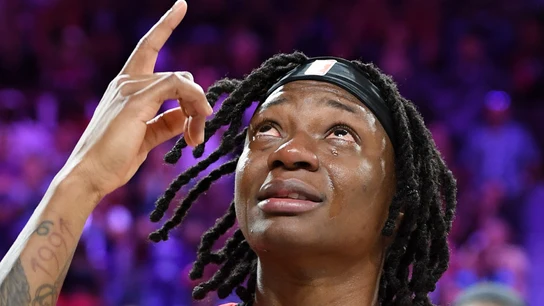 Erica Wheeler, dedicándole el MVP a su madre Erica Wheeler, dedicándole el MVP a su madre