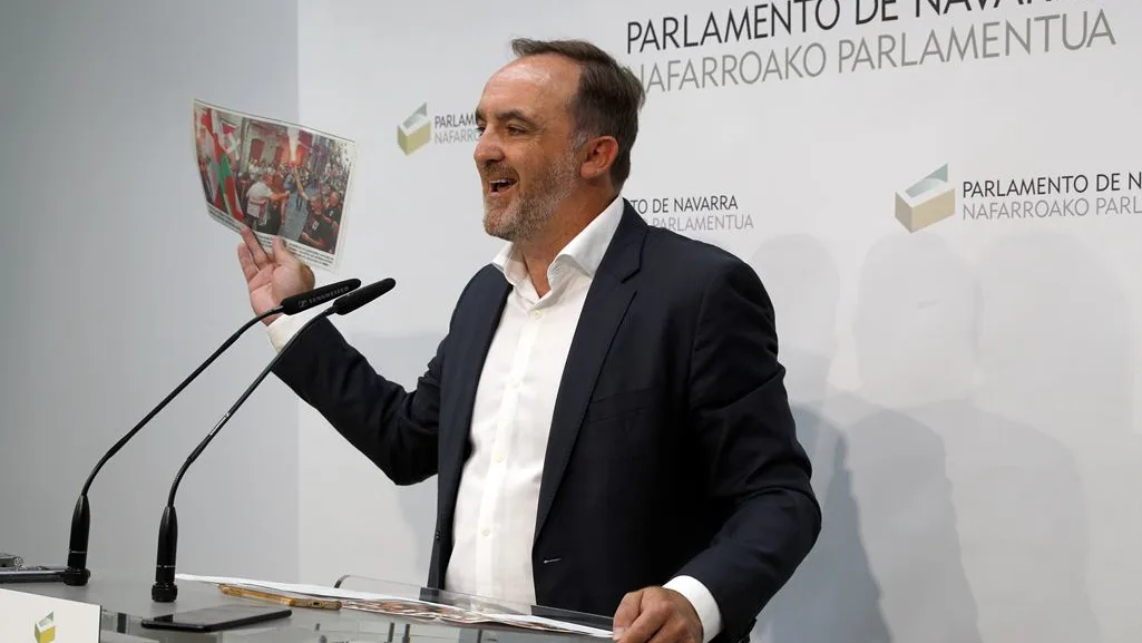 El portavoz de Navarra Suma, Javier Esparza