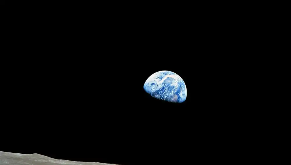 Imagen de la Tierra vista desde la Luna